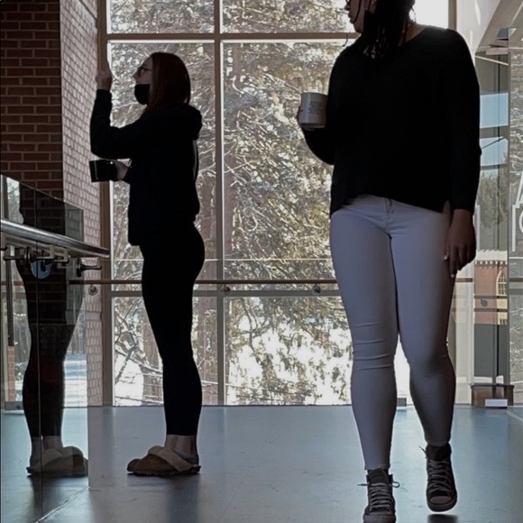 Meet your Posher, Jaelyn - Picture 4 of 5